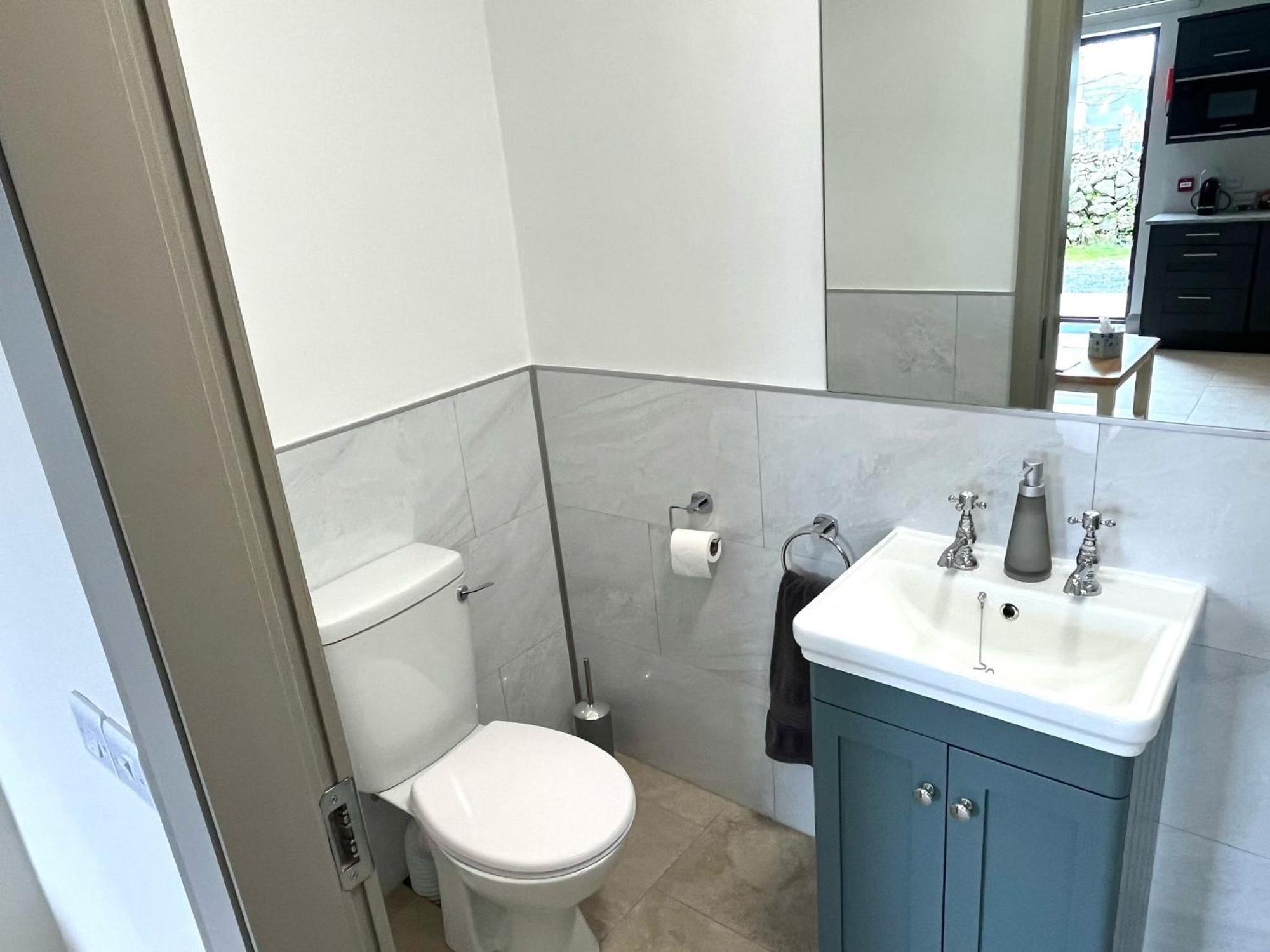 Tigh Fitz Apartments - Inis Mor, Aran Island מראה חיצוני תמונה